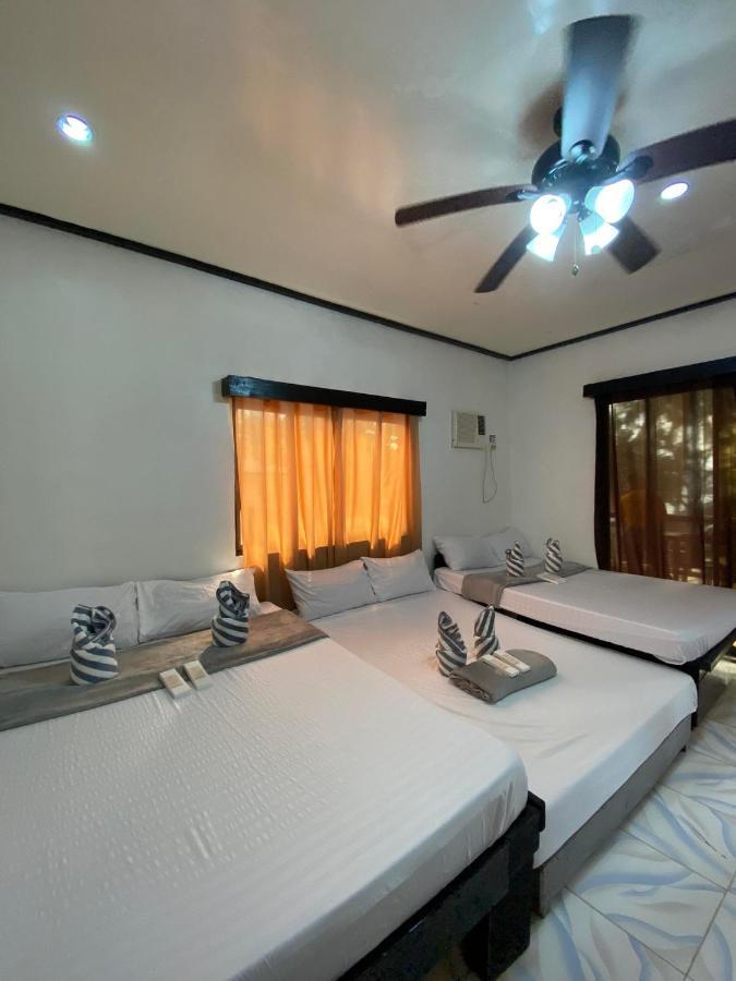 Mia Affordable Rooms 엘니도 외부 사진