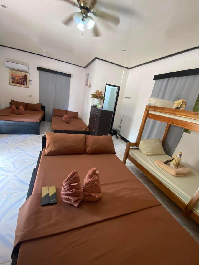 Mia Affordable Rooms 엘니도 외부 사진