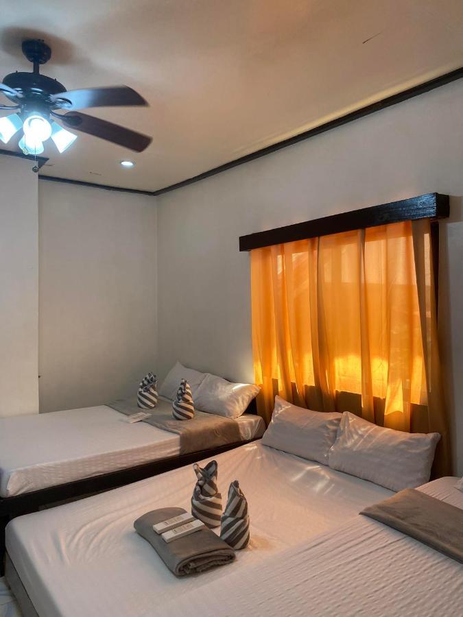 Mia Affordable Rooms 엘니도 외부 사진
