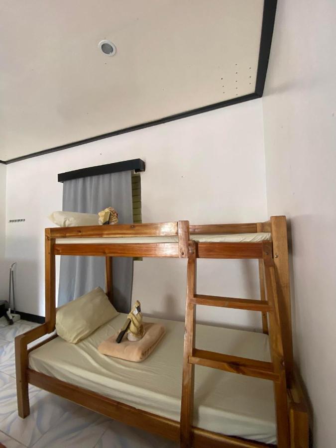 Mia Affordable Rooms 엘니도 외부 사진